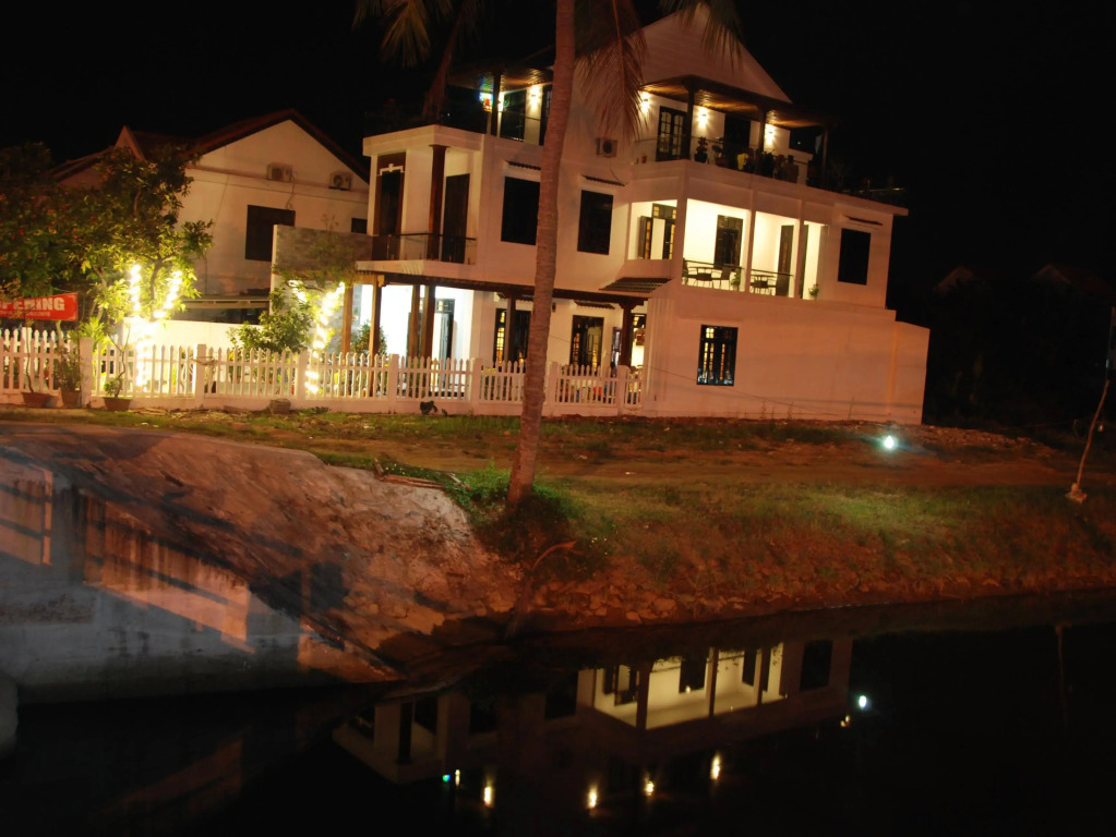Azalea Homestay