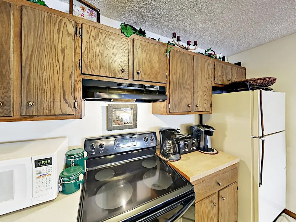 Jabberwocky Condo Unit 303 2 Bedrooms 2 Bathrooms Condo