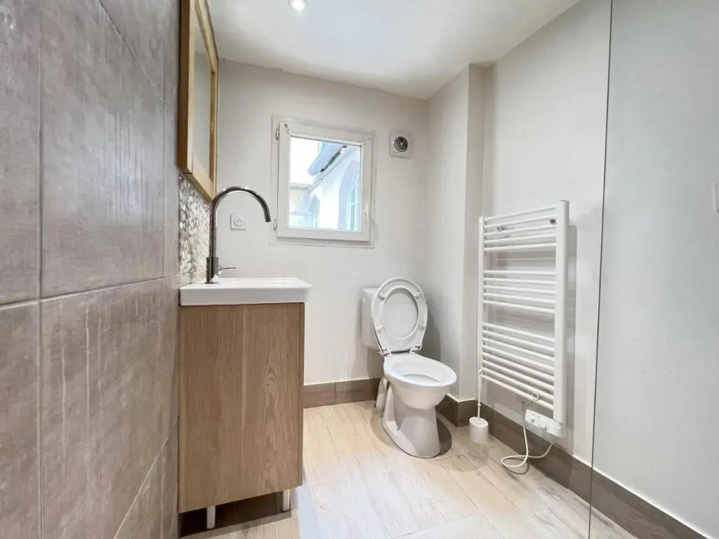 En plein coeur de ville! Logement pour 5 personnes