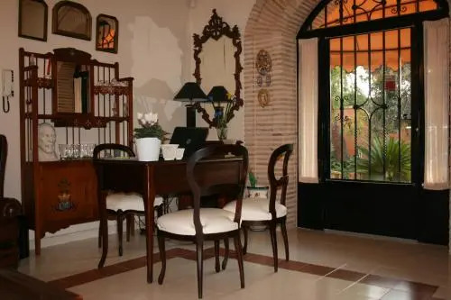 Valencia Country House