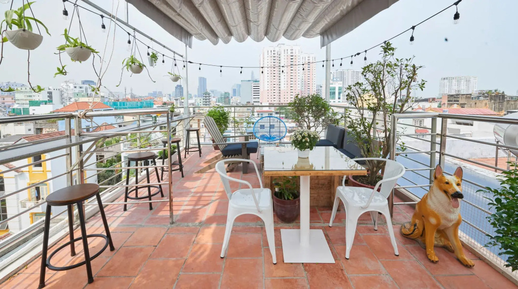 NOGIAS Hostel