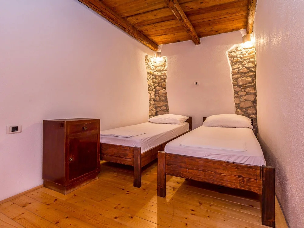 Rustic Holiday Home With Private Pool in the Center of Medulin Near the Beach