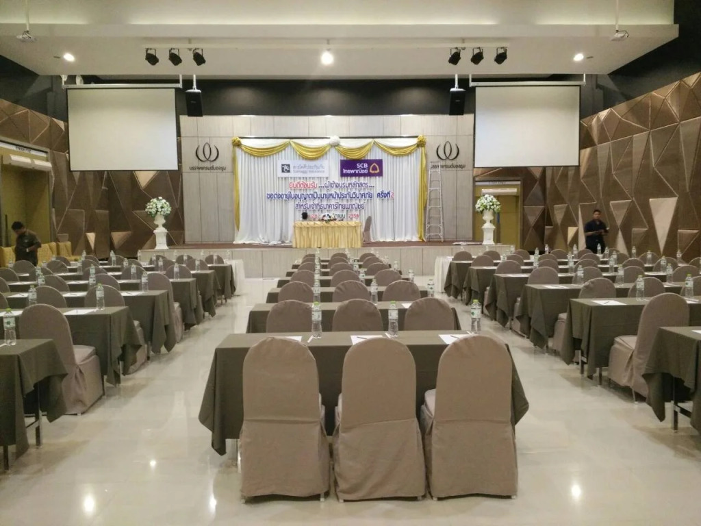 Bunjongburi Hotel