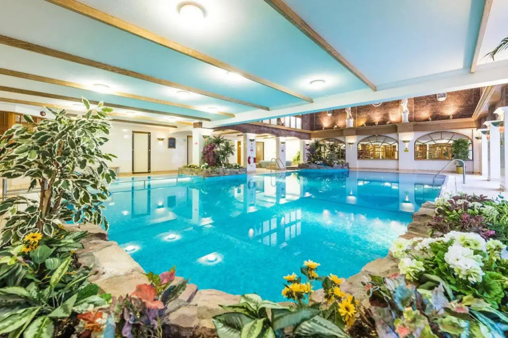 Parkway Hotel & Spa