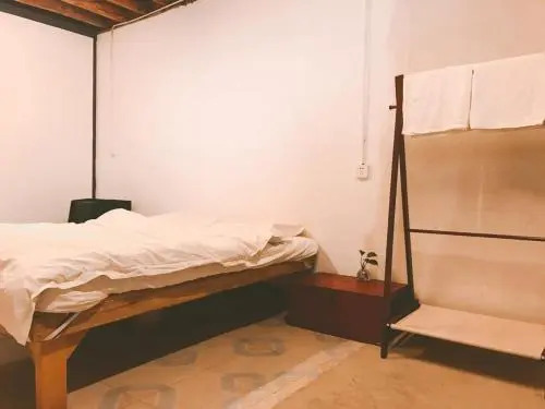 Dali Ancient Town Zhijue No.205 Guesthouse
