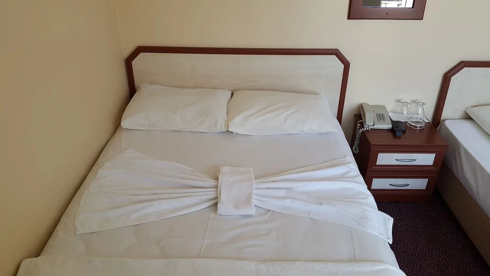AKÇAY LEMAN OTEL