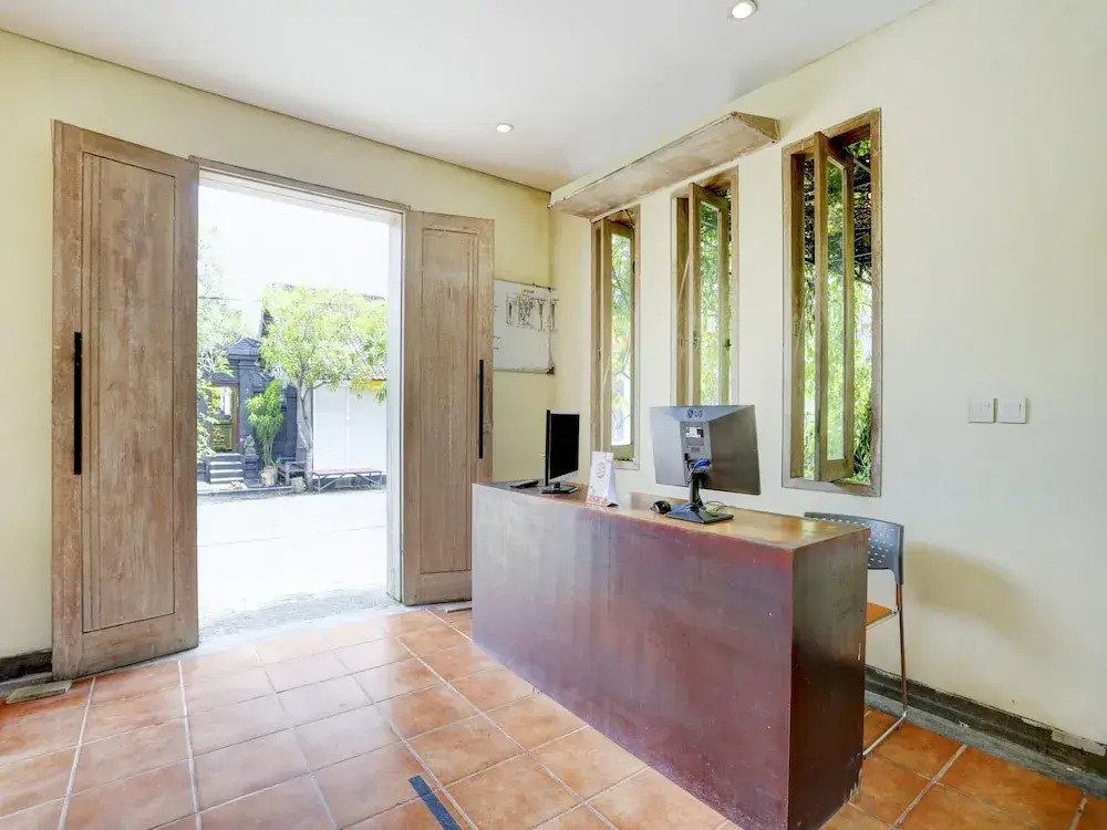 Collection O 3885 Kara Residence