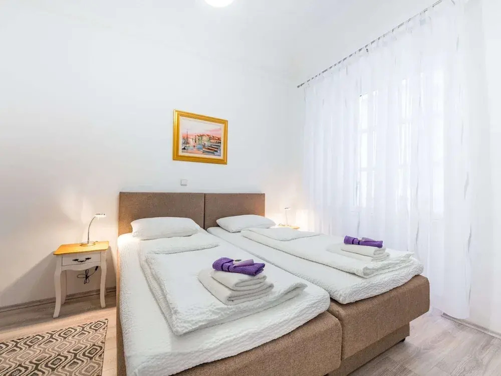 Old Town Finest - Two-bedroom Apartment - Lucarica 4 Street