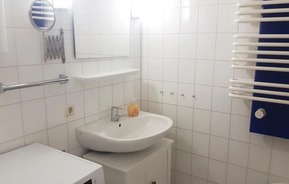 Amazing Apartment in Prerow With 1 Bedrooms and Wifi