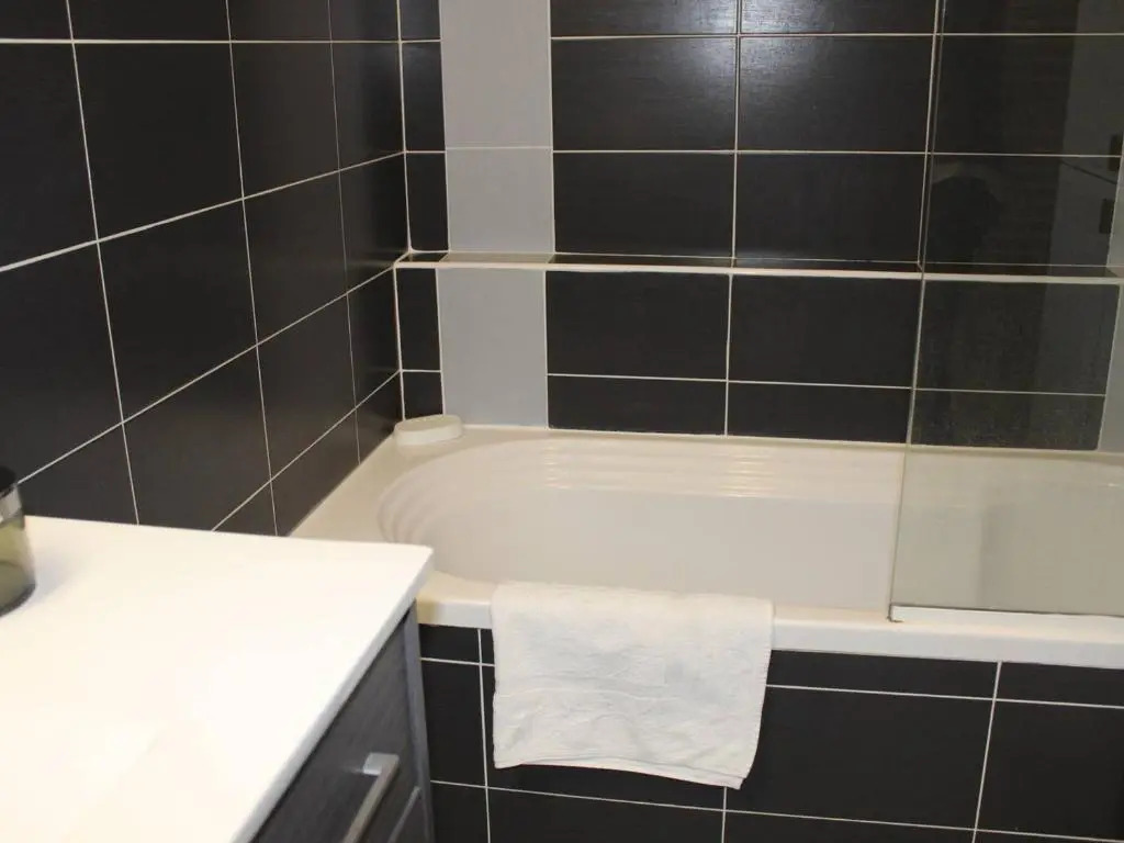 Appartement Villeneuve-Loubet, 3 pièces, 4 personnes - FR-1-252A-59