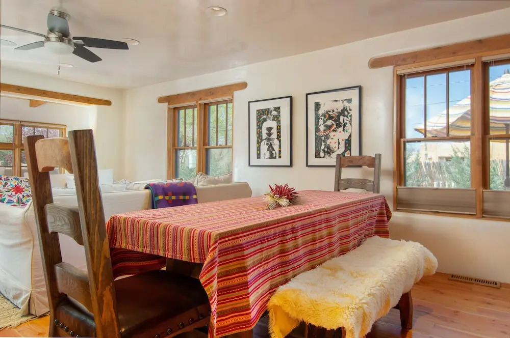 East Alameda - 3 Br Home