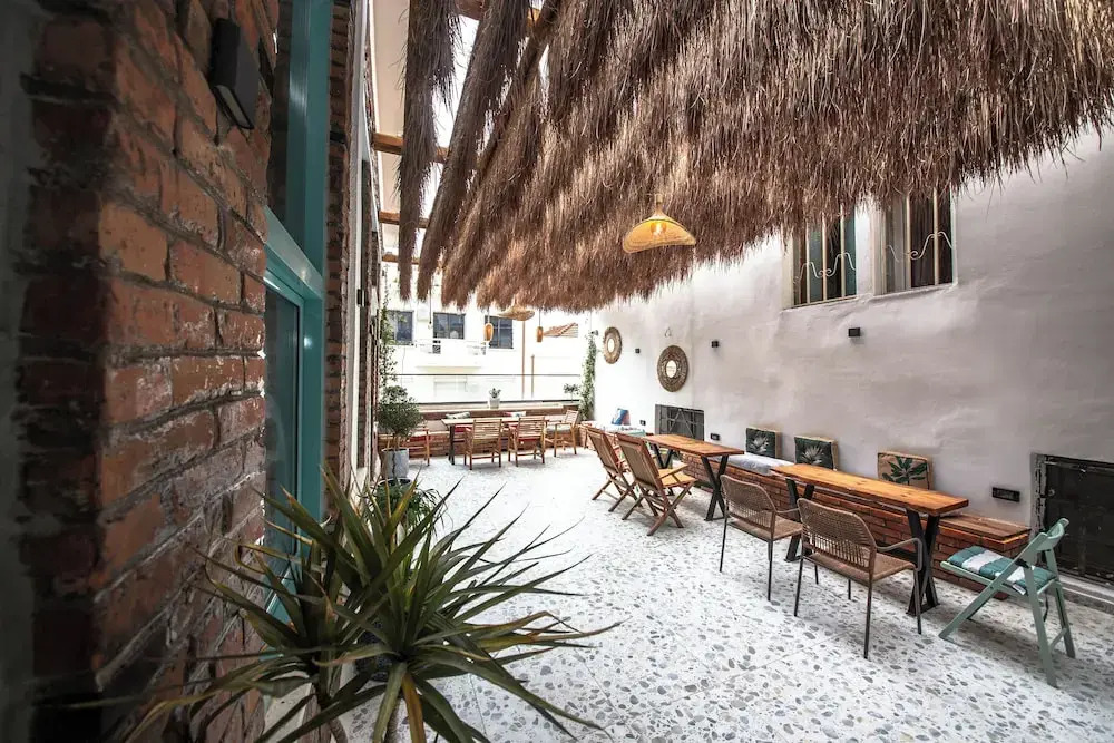 Vega 43 Hostel