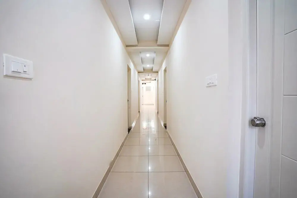 Fabhotel Snv Inn
