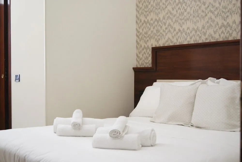Monti 66 Hotel