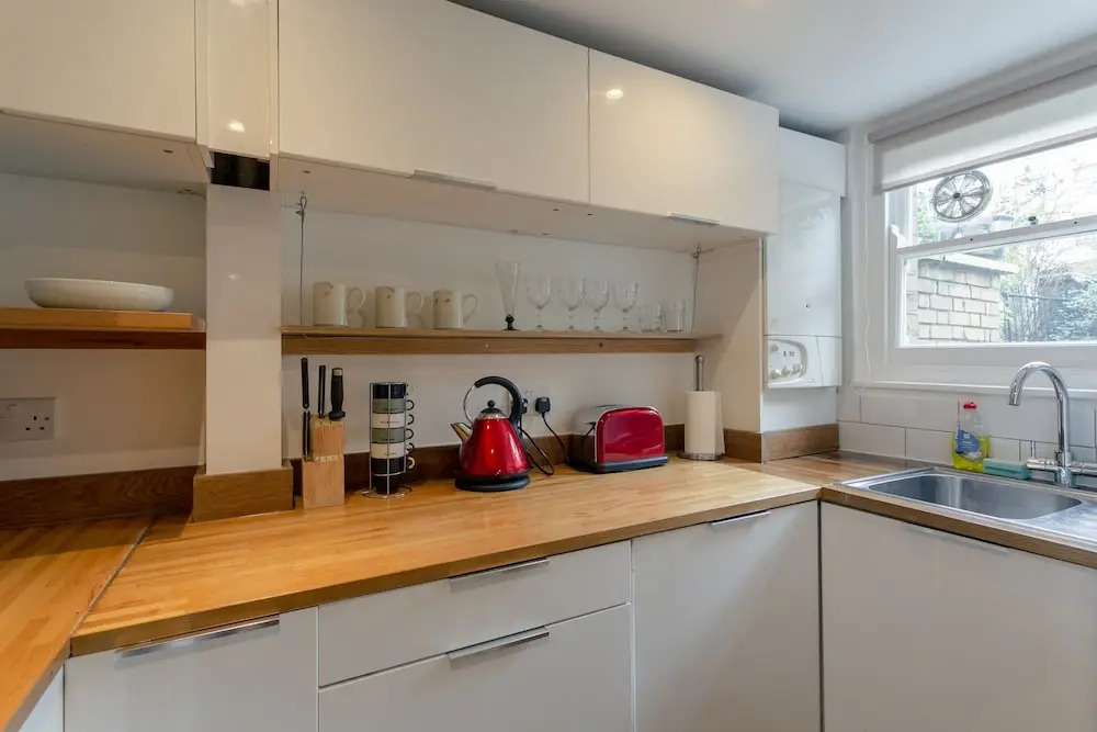 2 Bedroom Brixton Flat