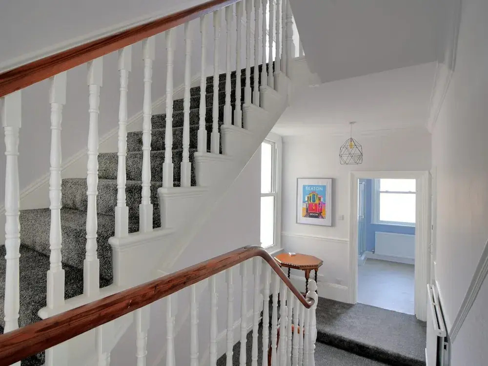 7 Seafield Road