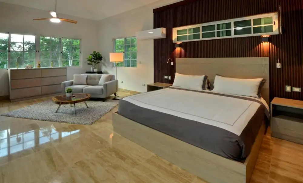 Tortuga Bay Villa - Close to the Beach and Golf