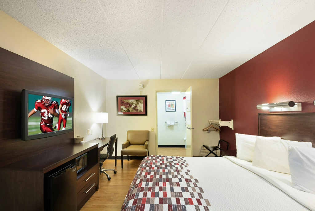 Red Roof Inn Cincinnati East - Beechmont
