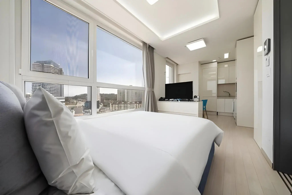 The Mark Sokcho Residence