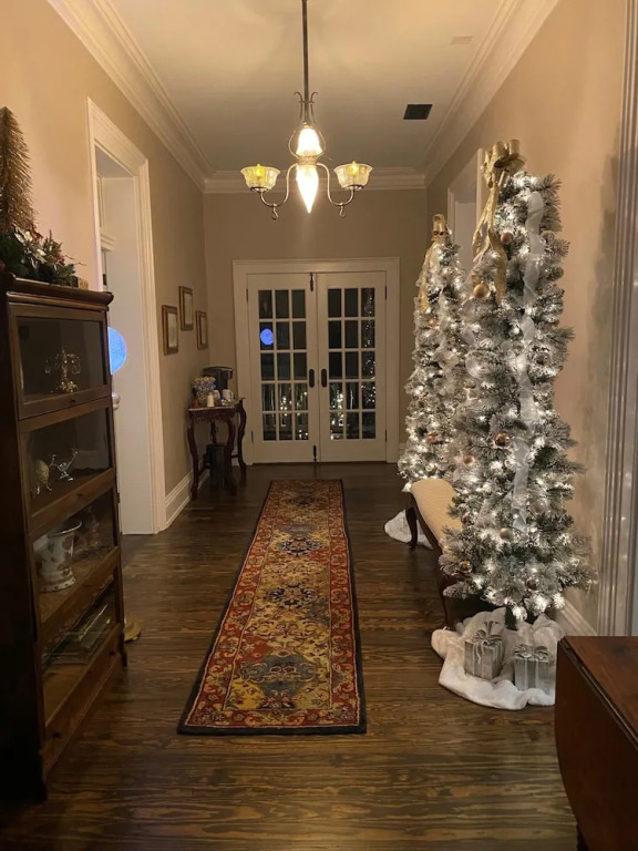 Belle Louise Historic Bed & Breakfast
