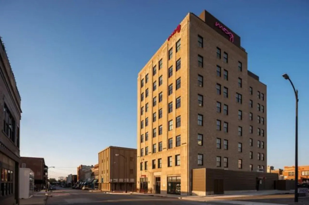 Moxy Springfield Downtown