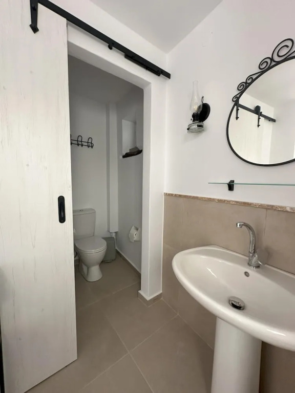 Astra House Braxasi