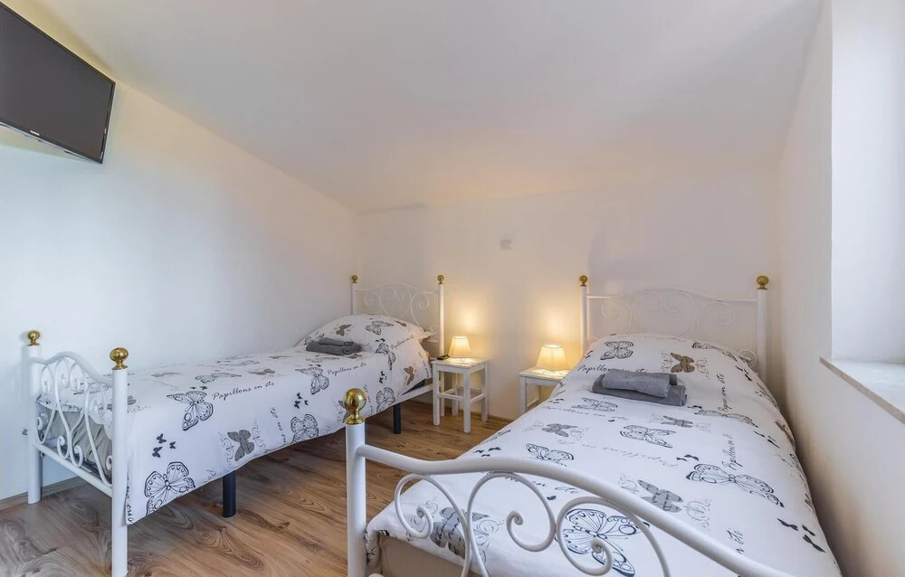Nice Home in Pula With Wifi and 3 Bedrooms