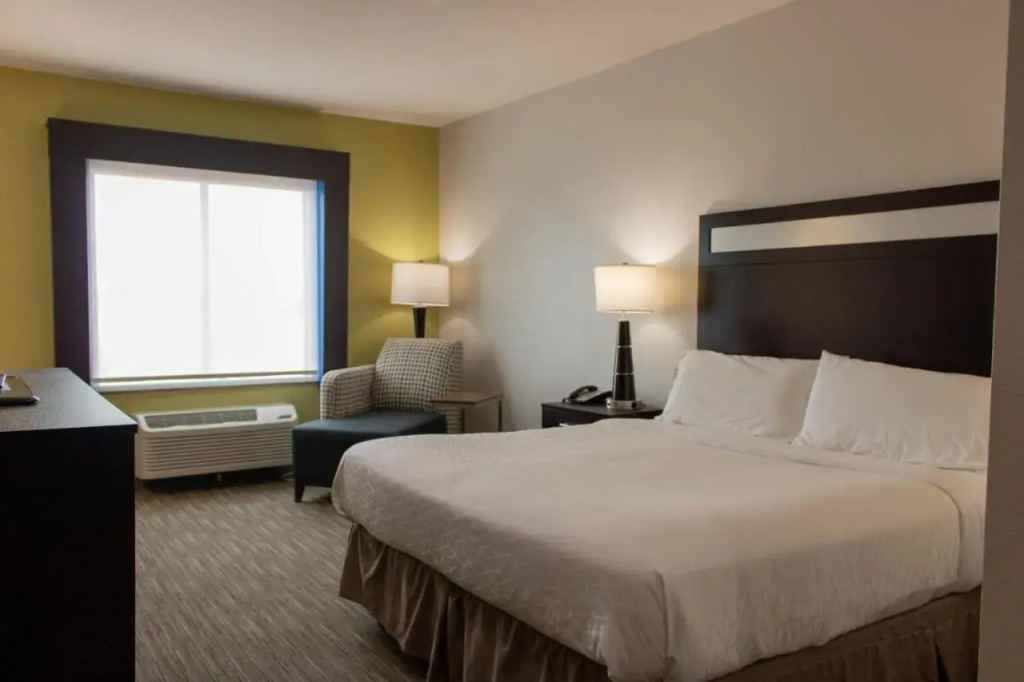 Holiday Inn Express Hotel & Suites Temple-Medical Center Area by IHG
