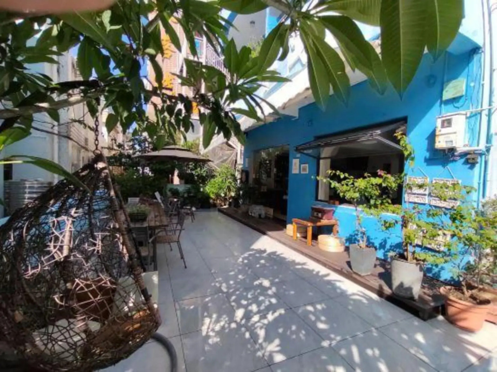 Hola Inn