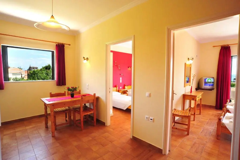 Apartments Corfu Sun Pool Side
