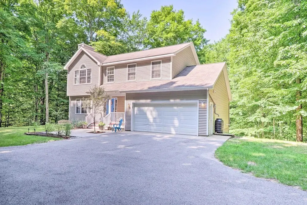 Beulah Family Home ~ 2 Mi to Dtwn + Beach!