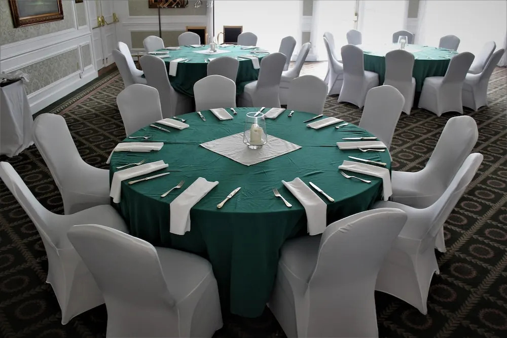 Phoenix Inn Resort