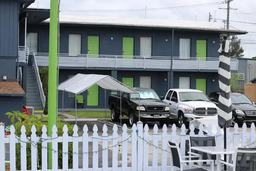 Travel Inn Fort Pierce
