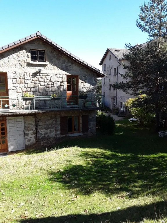 LAUBERGE CHEZ LEON