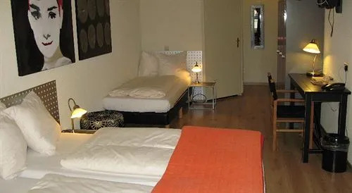 The Bridge Hotel