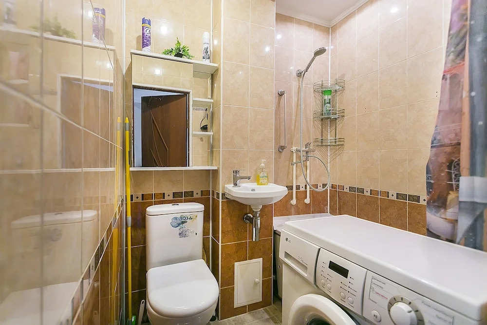 #LOVEAPART FAMILY Suite - Area THREE STATIONS 24-22
