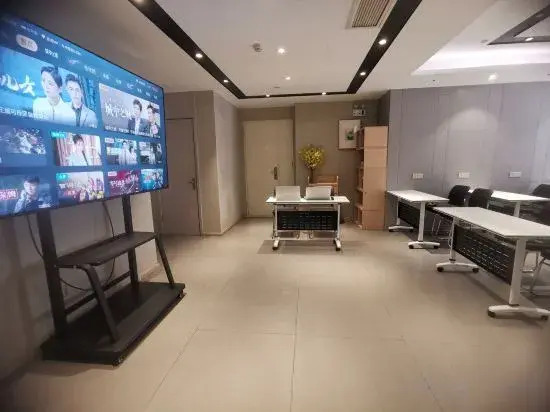 Homeinn Selected Hotel (Tianjin Five Avenue Scenic Area Foreign Language University)