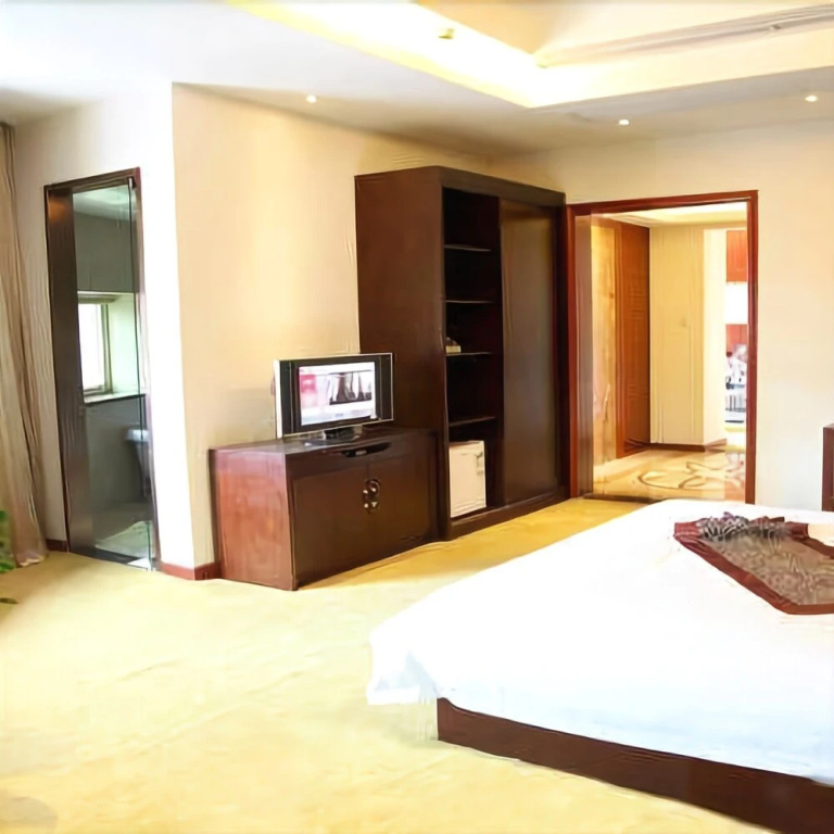 New Continental Hotel
