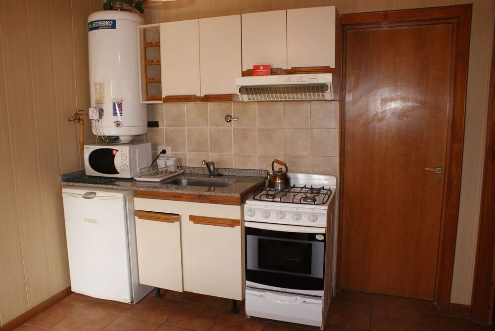 Departamentos-Cabañas y Habitaciones Compartidas El Puente