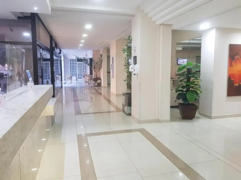 Paulista Wall Street Flat 10