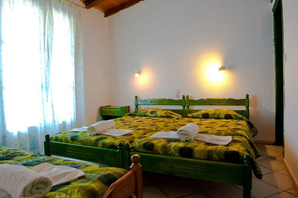 Camelia studios Skiathos Town