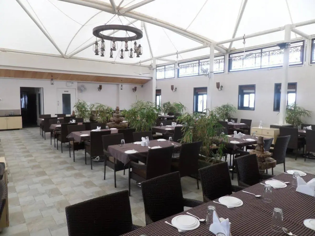Hotel Raj Palace