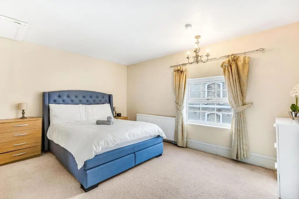 2BD Georgian Duplex City Centre Leicester