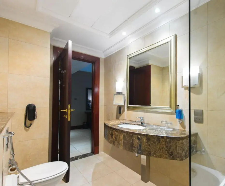 Somewhere Hotel Apartment