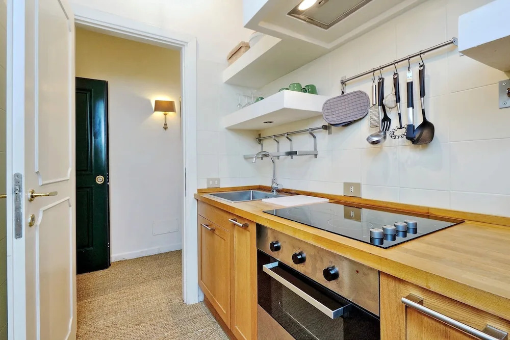 Trevi Stylish Apartment