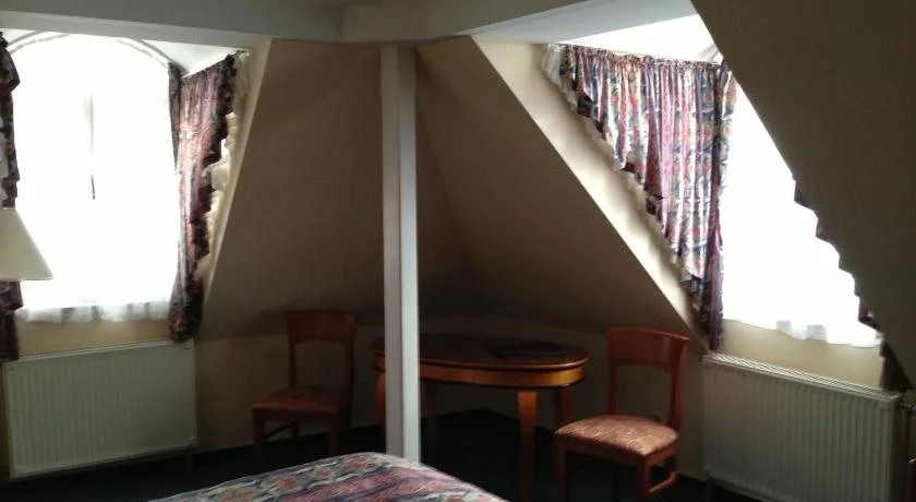 Offi Haz Hotel
