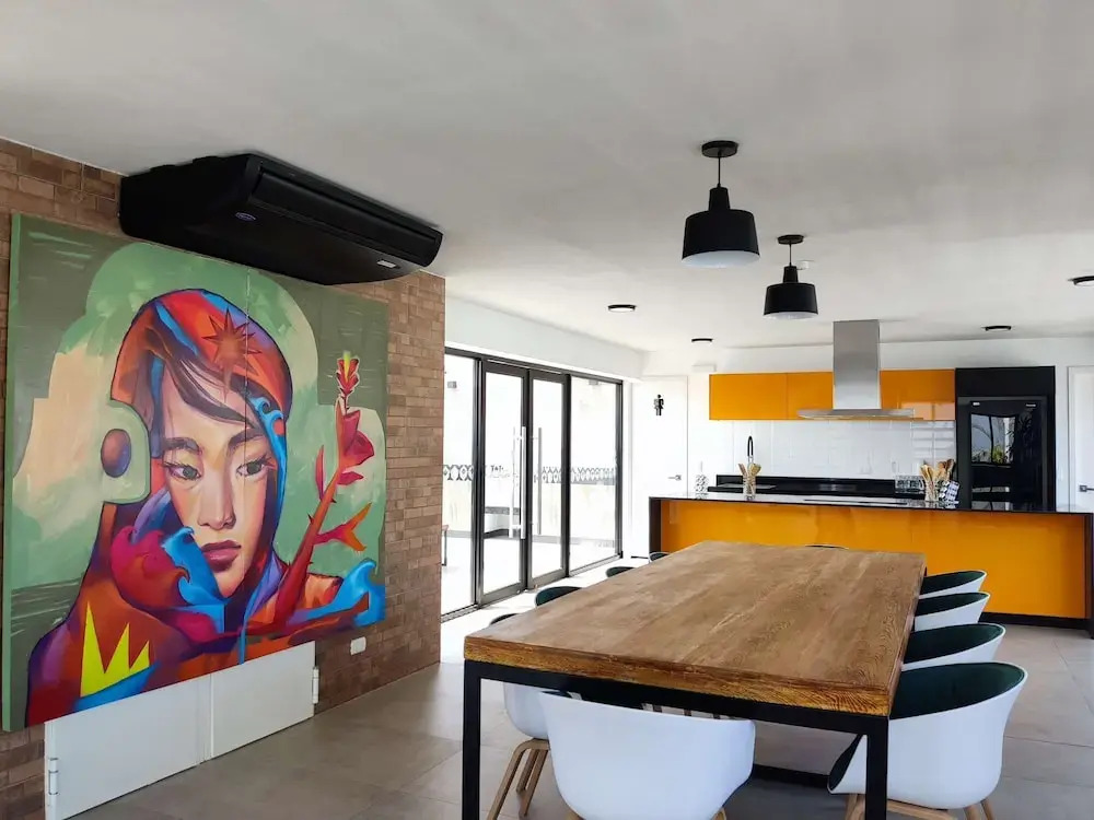 w Engaging 2BR in the Heart of Barranco