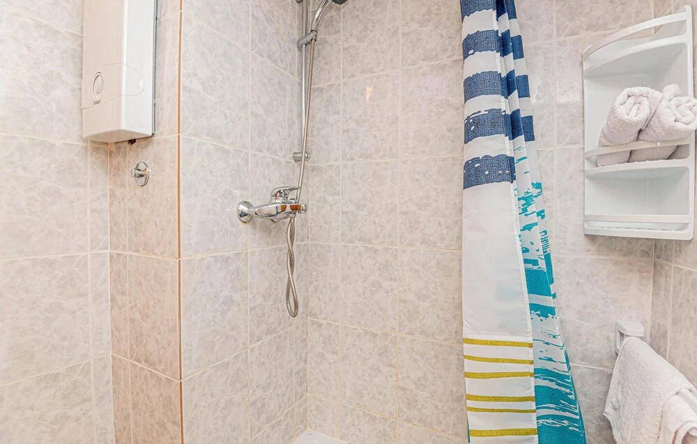 Amazing Apartment in Vodice With Wifi and 2 Bedrooms