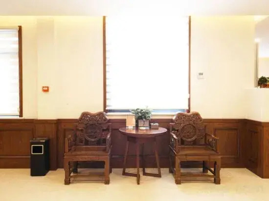 GEM Hotel (Hefei Feidong Wuyue Plaza)