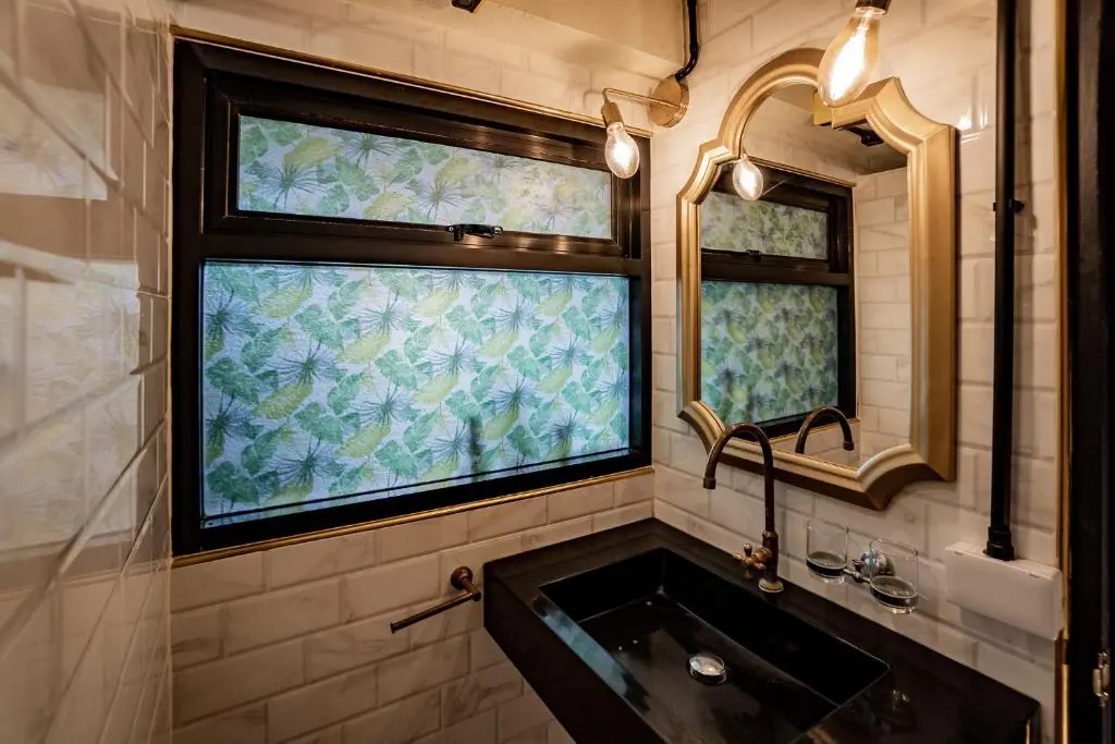Luxury Industrial Flat 5 Mins from Nimman